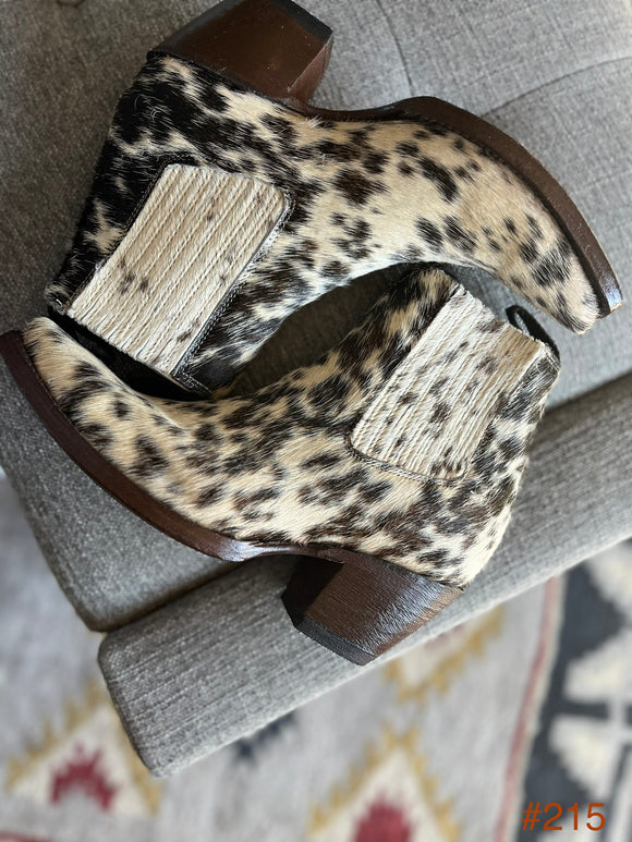 Alma Cowhide Boots Size 8.5